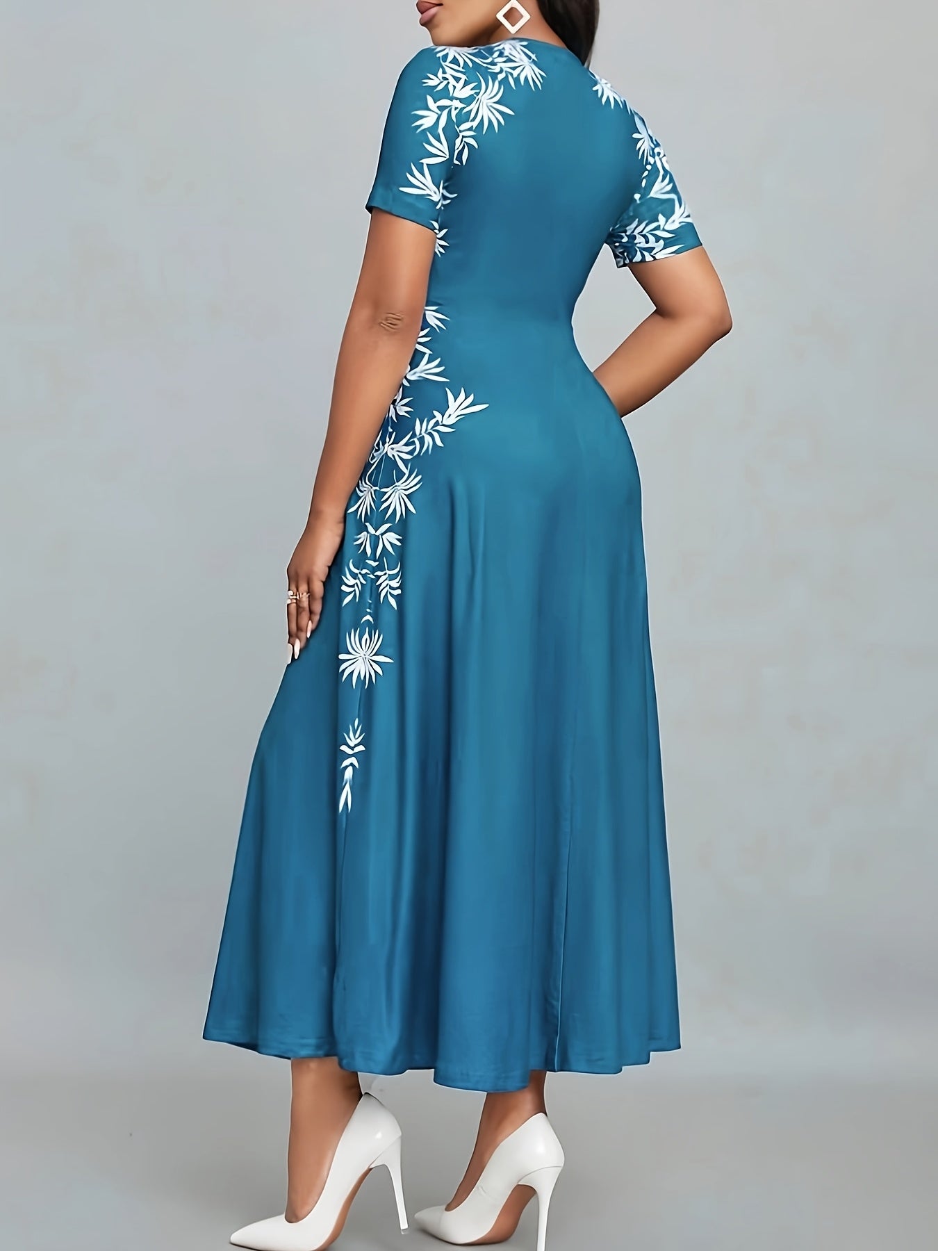 Elegant Printed Polyester Crew Neck Fitted Dress for Adult - Spring\u002FSummer\u002FFall Collection