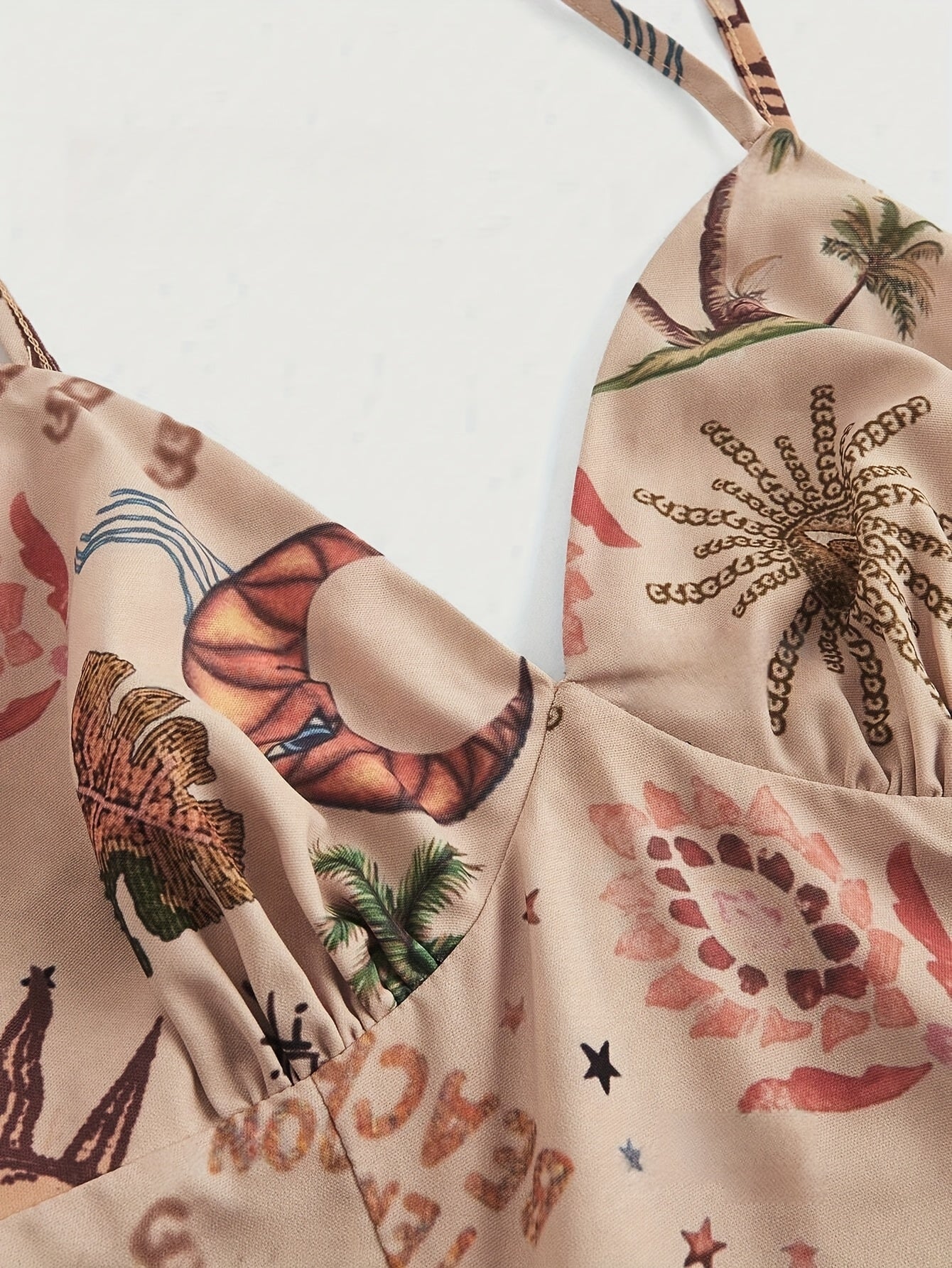 Vintage Floral Print Maxi Dress with V-Neck and Adjustable Spaghetti Straps - Sleeveless, Flowy Summer Dress for Women, Beige\u002FBlack, Polyester Lining, Perfect for Casual Outings