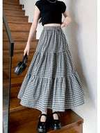 Women's High-Waist Black and White Gingham Pleated Skirt - Slimming A-Line Cut, Casual Summer Style, Lightweight and Breathable Fabric, Perfect for Staircase Outfits or Casual Attire