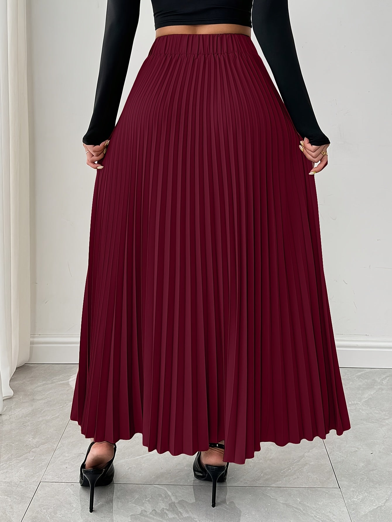 Women's Elegant Pleated Skirt - Dark Green Metallic Chain Belted Waist, Puffed Short Skirt with Vertical Pleats, Machine Washable 3-Season Spring Summer Fall Versatile Office to Party Wear, Cute Skirts