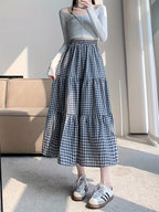Women's High-Waist Black and White Gingham Pleated Skirt - Slimming A-Line Cut, Casual Summer Style, Lightweight and Breathable Fabric, Perfect for Staircase Outfits or Casual Attire