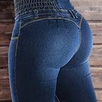 High-Waisted, Body-Hugging Flared Pants Made from Stretchable Fabric with a Viscose Blend.