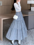 Women's High-Waist Black and White Gingham Pleated Skirt - Slimming A-Line Cut, Casual Summer Style, Lightweight and Breathable Fabric, Perfect for Staircase Outfits or Casual Attire