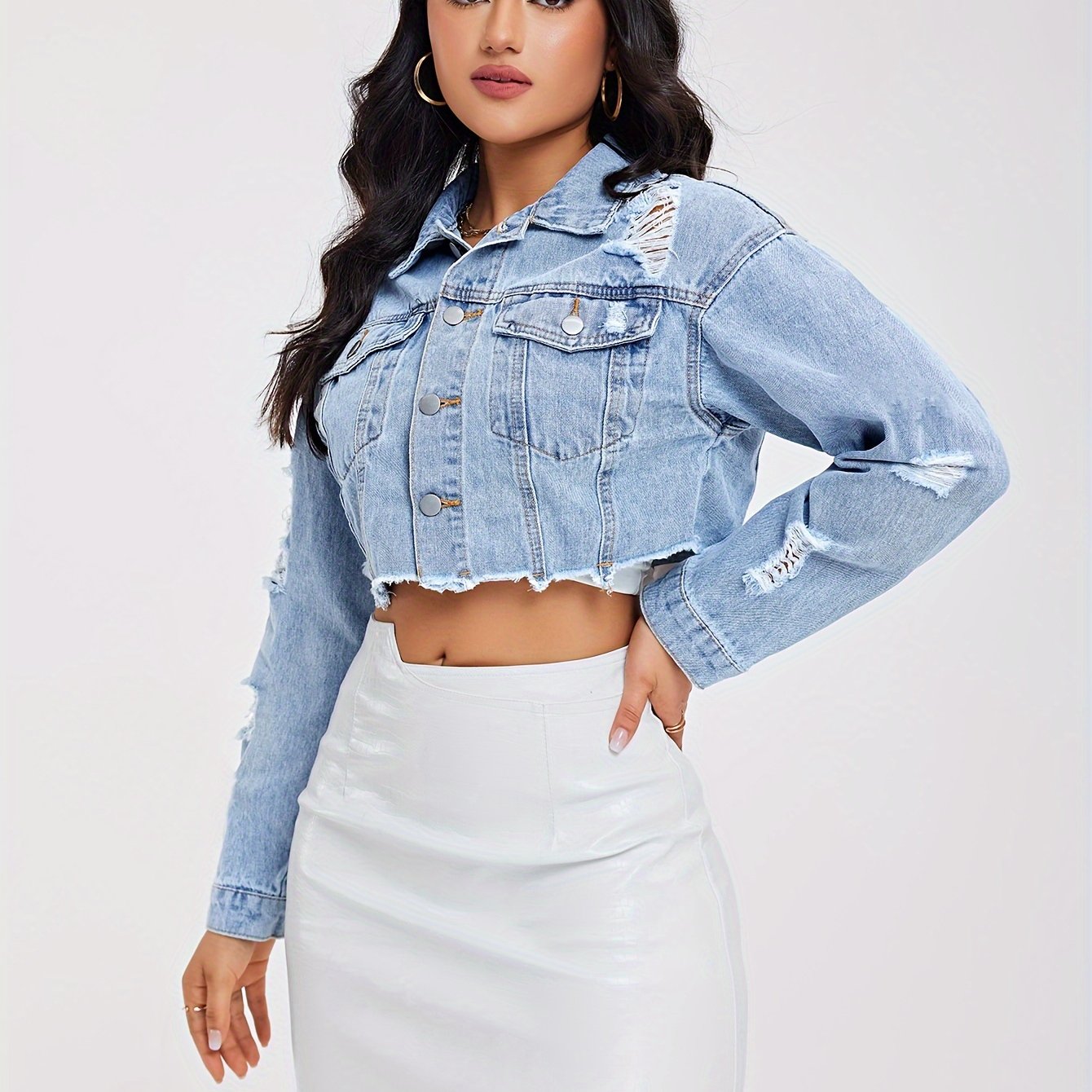 Women's Distressed Denim Jacket with Frayed Hem, Casual Washed Jean Coat, Fashionable Streetwear Outerwear