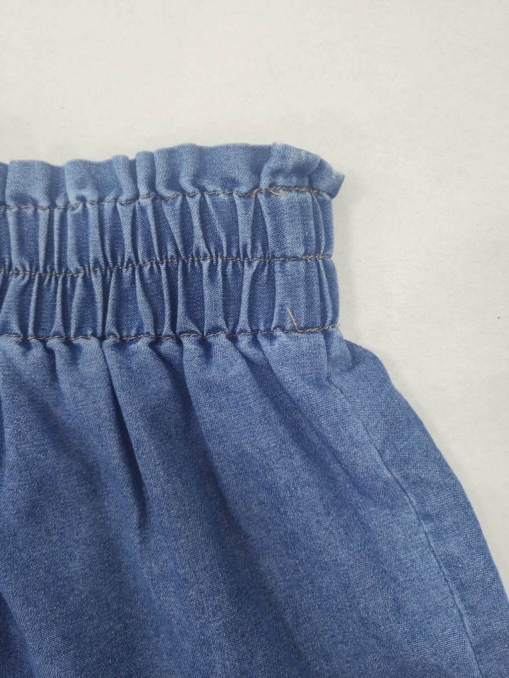 Women's High-Waisted Denim Skirt with Elastic Waistband & Faux Drawstring - Multi-Tiered A-Line Cake Skirt, Ruffled Hem, Cotton, Machine Washable for Spring Summer Fall Casual Outfits, Versatile Fashion, Breathable Fabric