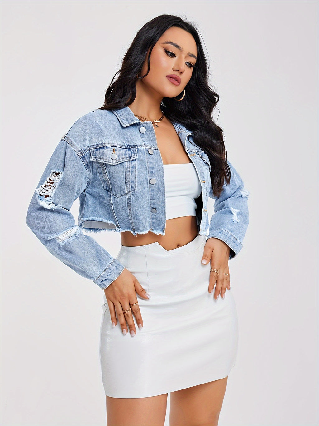 Women's Distressed Denim Jacket with Frayed Hem, Casual Washed Jean Coat, Fashionable Streetwear Outerwear