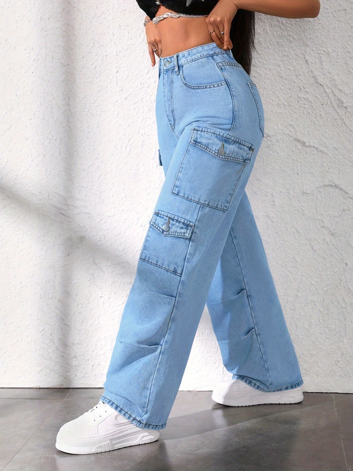 1pc Women's High-Waisted Cargo Jeans, Light Blue Washed Loose Fit, Mid-Stretch Wide-Leg Denim Pants with Multiple Pockets, Casual Style, No Belt, Solid Color, All Seasons